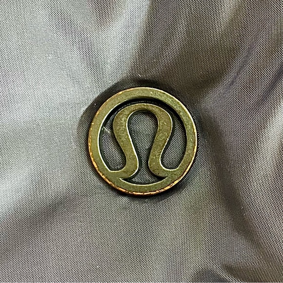 Lululemon Down for It down-filled puffer jacket. 💜 - Picture 5 of 8